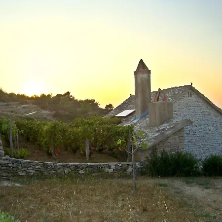 House Krunoslav * Postira